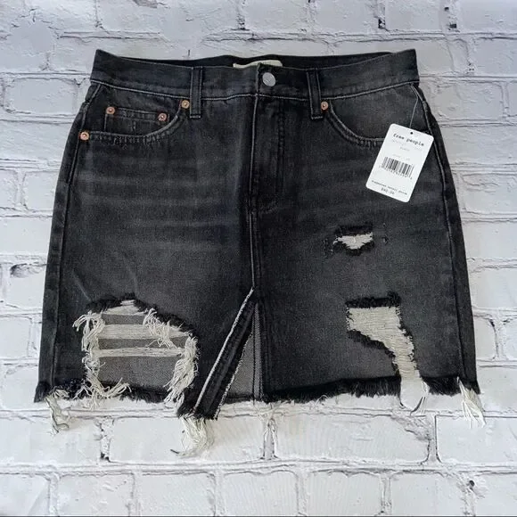 Free People RELAXED AND DESTROYED Denim Skirt NWT Size 25 - Picture 3 of 6